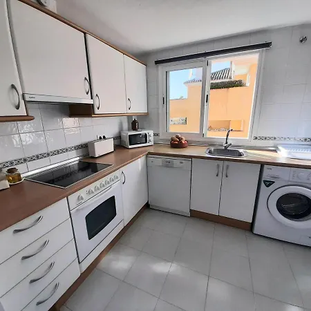 Flamingo Golf Park, Sea View 3 Bedrooms Apartment, Costa Del Sol *